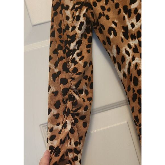 DKNY Women's Knee Length 3/4 Sleeve Animal Print Sheath Dress Size 10 Stretch - Picture 5 of 13